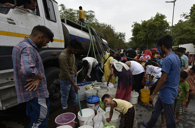 ӡ��һ�300����ˮ�󻼲� ��Ա���빩ˮ�㱻��Ⱦ�й�