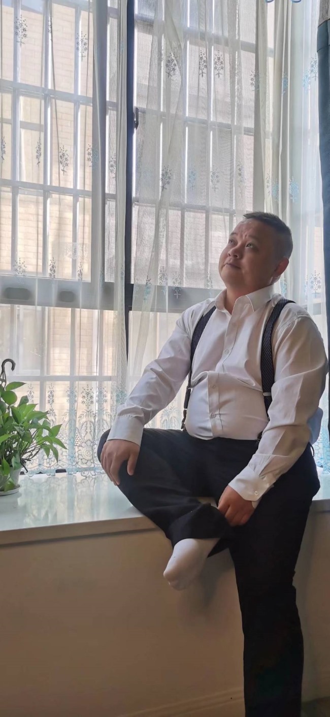 ����������